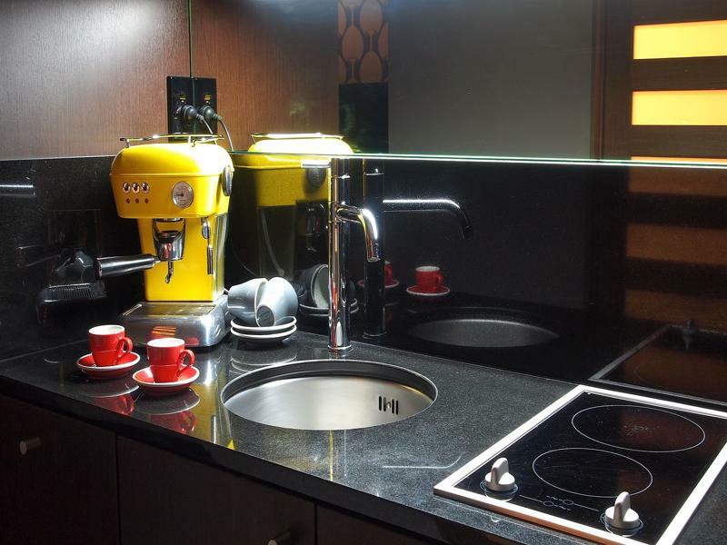 Museum Apartment Hotel, Independent Collection By Evt Wellington Esterno foto A kitchen with a built-in sink
