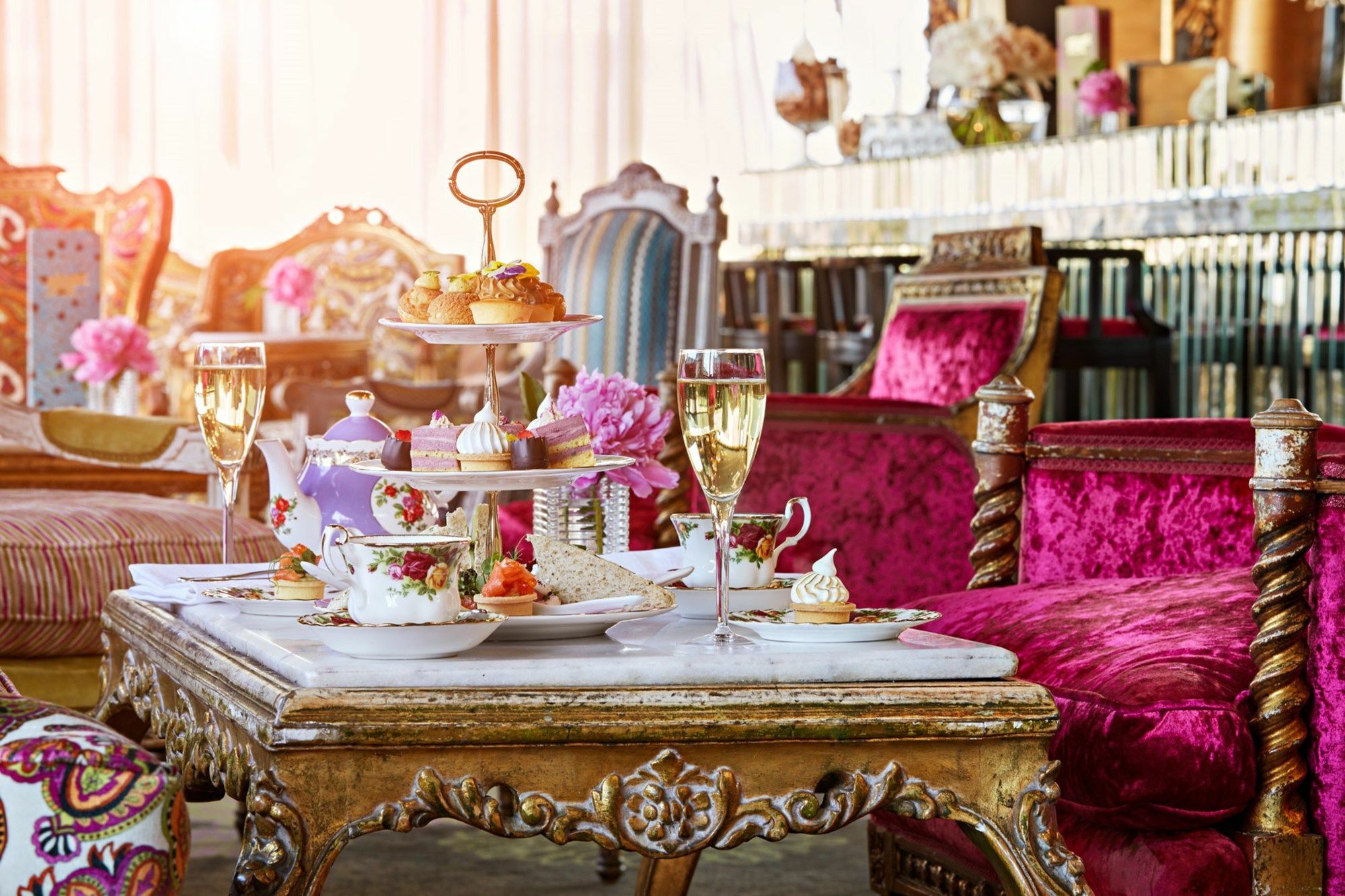Museum Apartment Hotel, Independent Collection By Evt Wellington Esterno foto Tea time at the Taj Mahal Palace